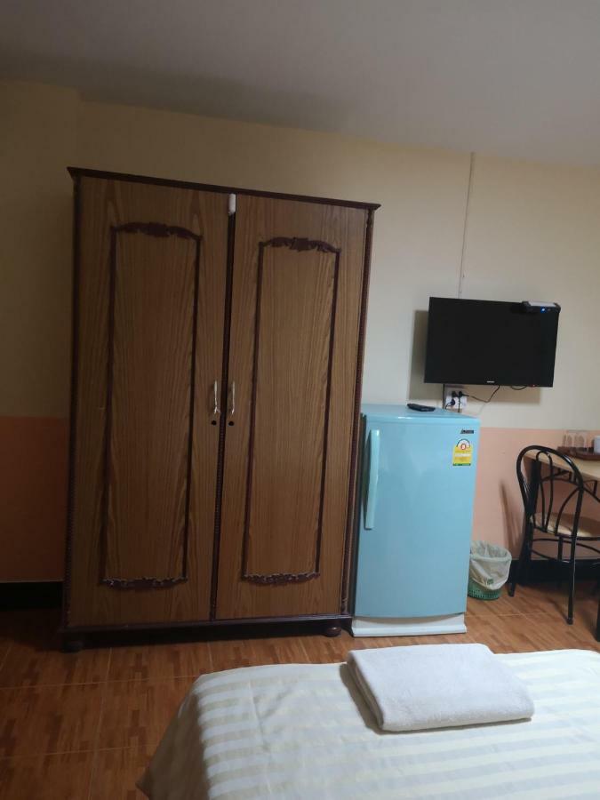 Sab Suwarn Mansion Hotel Супхан Бури Екстериор снимка